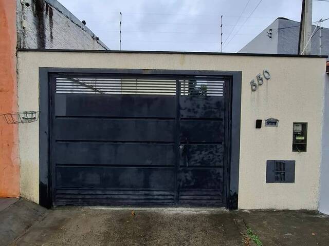 #2097 - Casa para Venda em Lorena - SP