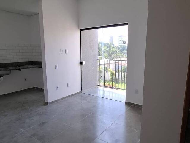 #2115 - Apartamento para Locação em Lorena - SP