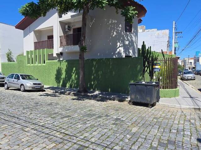 #1911 - Casa para Venda em Lorena - SP - 1