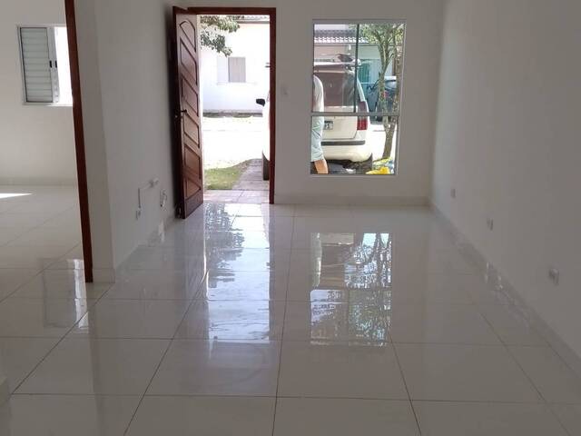#2283 - Casa para Venda em Lorena - SP - 1