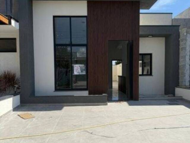 #2285 - Casa para Venda em Pindamonhangaba - SP - 1