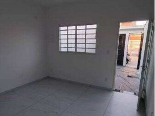 #2291 - Casa para Locação em Lorena - SP - 2