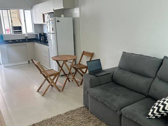 #2302 - Casa para Venda em Lorena - SP - 2