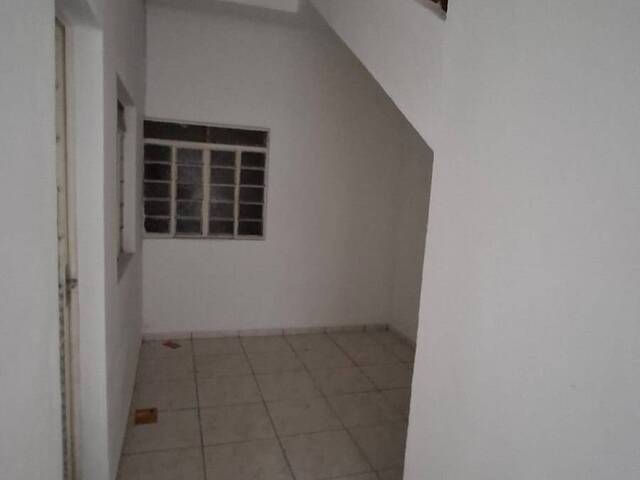 #2324 - Casa para Venda em Lorena - SP - 2