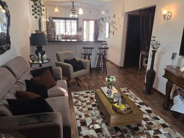 #2337 - Casa para Venda em Lorena - SP - 2