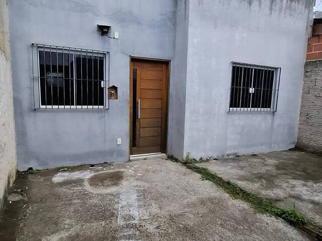 #2344 - Casa para Locação em Lorena - SP - 2