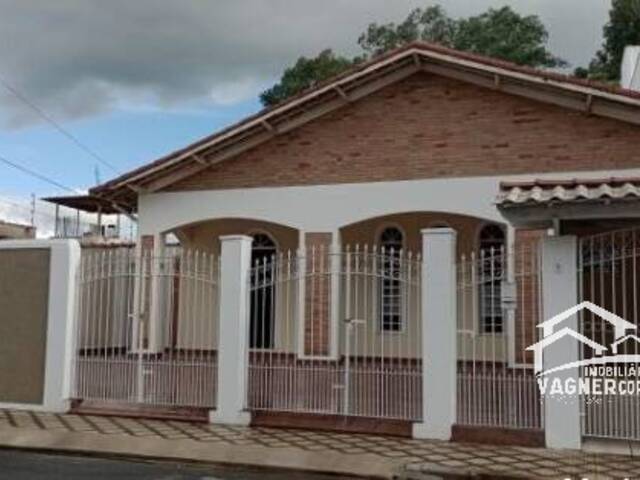 #2351 - Casa para Venda em Lorena - SP - 2