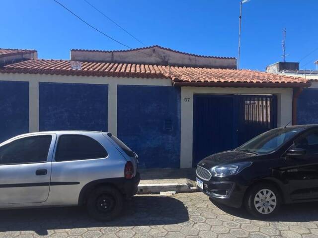#2352 - Casa para Venda em Lorena - SP - 2