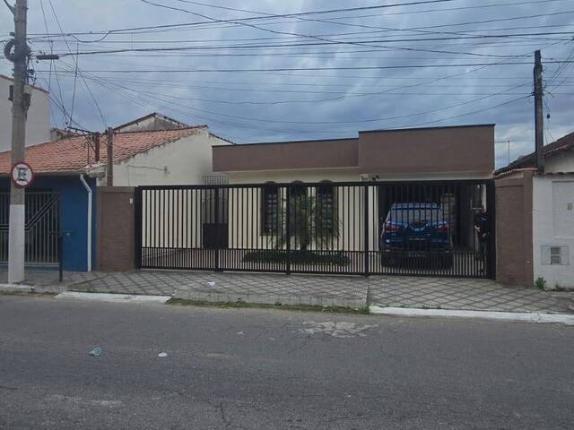 #2362 - Casa para Venda em Lorena - SP - 1