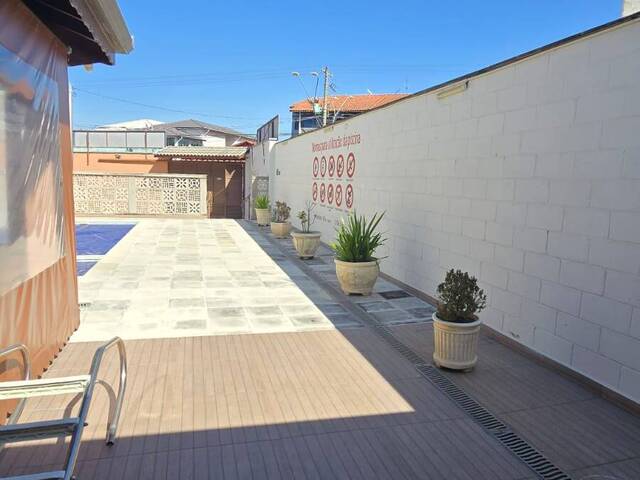 #2371 - Salão Comercial para Venda em Lorena - SP - 2