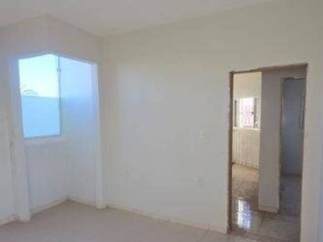 #2385 - Casa para Venda em Lorena - SP - 3