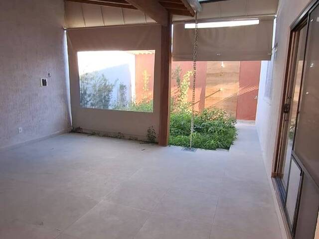 #2396 - Casa para Locação em Lorena - SP - 2