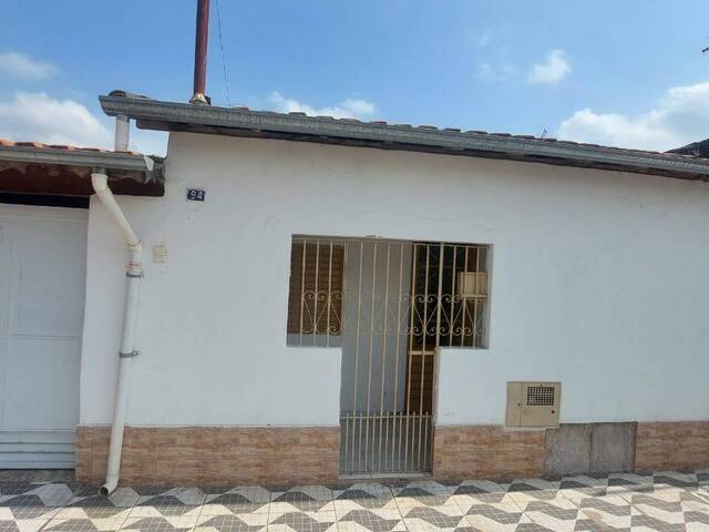 #2397 - Casa para Locação em Lorena - SP - 1