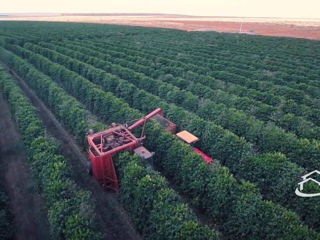 #2412 - Área para Venda em Carmo da Cachoeira - MG - 2