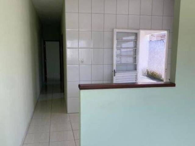 #2425 - Casa para Locação em Lorena - SP - 2