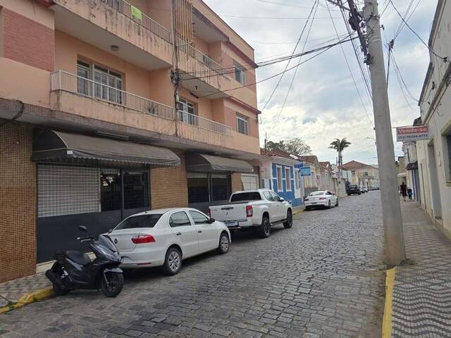 #2439 - Apartamento para Venda em Lorena - SP - 3
