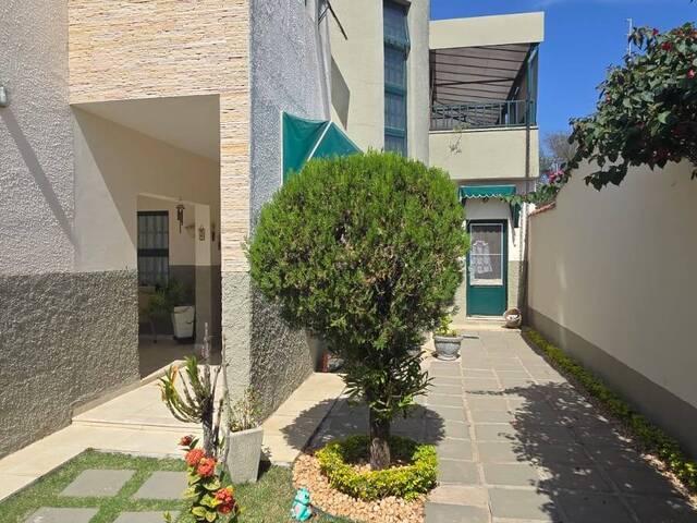 Casa para Venda em Lorena - 5