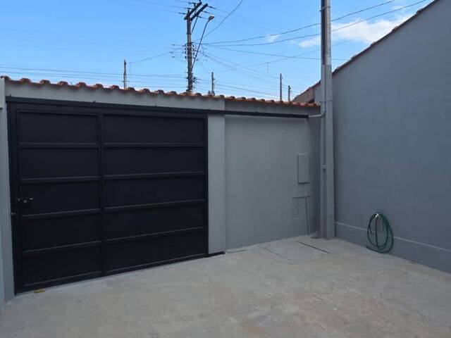 #2455 - Casa para Venda em Lorena - SP - 2