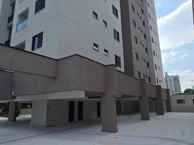 #2469 - Apartamento para Locação em Lorena - SP - 2