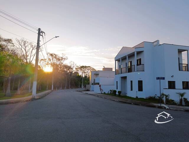#2474 - Casa para Venda em Potim - SP - 3