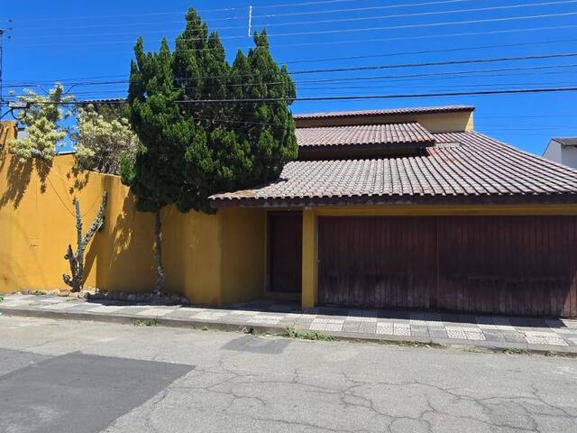 #2475 - Casa para Venda em Lorena - SP - 1