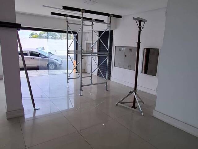 #2496 - Ponto Comercial para Locação em Lorena - SP - 3