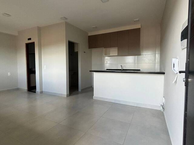 #2148 - Apartamento para Locação em Lorena - SP