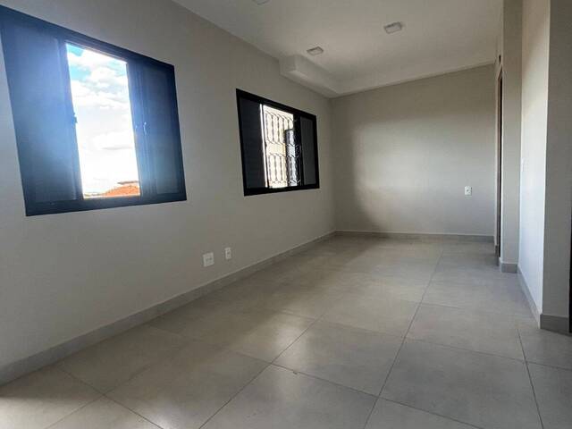 #2148 - Apartamento para Locação em Lorena - SP