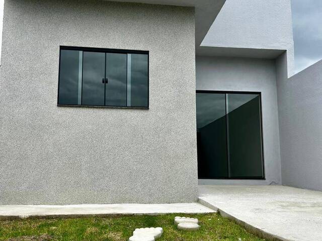 #2345 - Casa para Venda em Lorena - SP