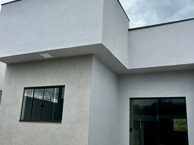 #2345 - Casa para Venda em Lorena - SP