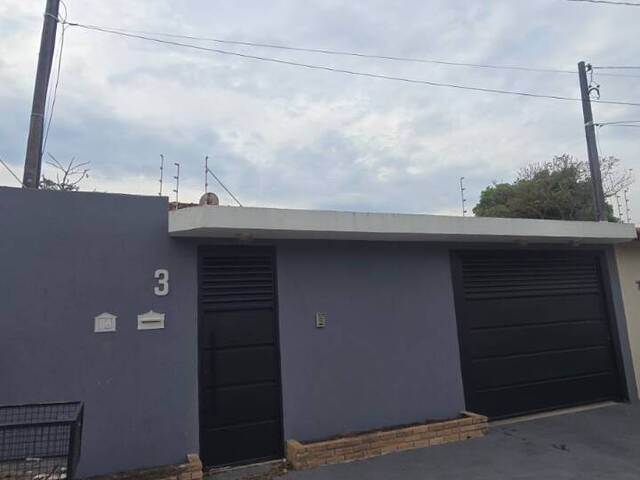 #2520 - Casa para Venda em Lorena - SP - 2