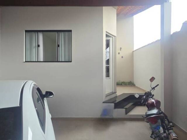 #2521 - Casa para Venda em Lorena - SP - 2