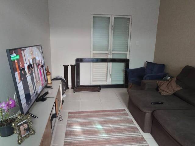 #2529 - Casa para Venda em Lorena - SP - 3