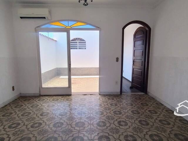 Casa para Venda em Guaratinguetá - 5