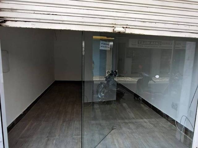 #2570 - Ponto Comercial para Locação em Lorena - SP - 2