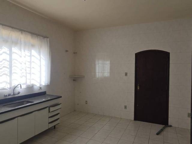 Casa para Venda em Lorena - 5