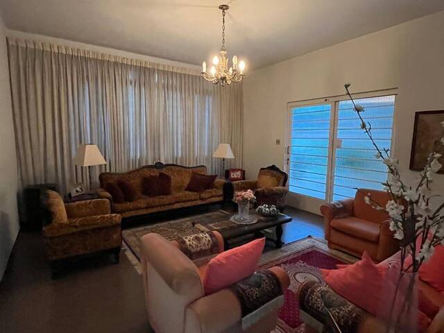 #2651 - Casa para Venda em Lorena - SP - 2