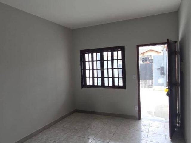 #2547 - Casa para Venda em Lorena - SP