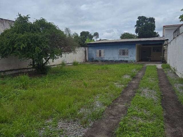 #2689 - Casa para Locação em Lorena - SP