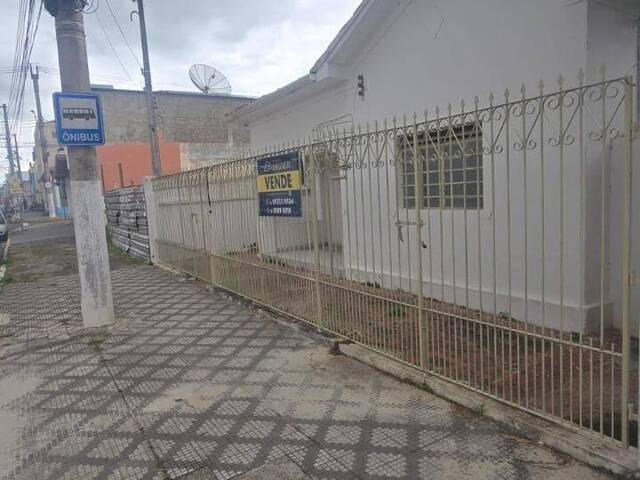 #2682 - Casa para Venda em Lorena - SP - 2