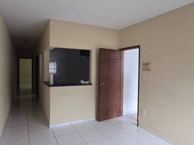 #2696 - Casa para Venda em Lorena - SP - 1