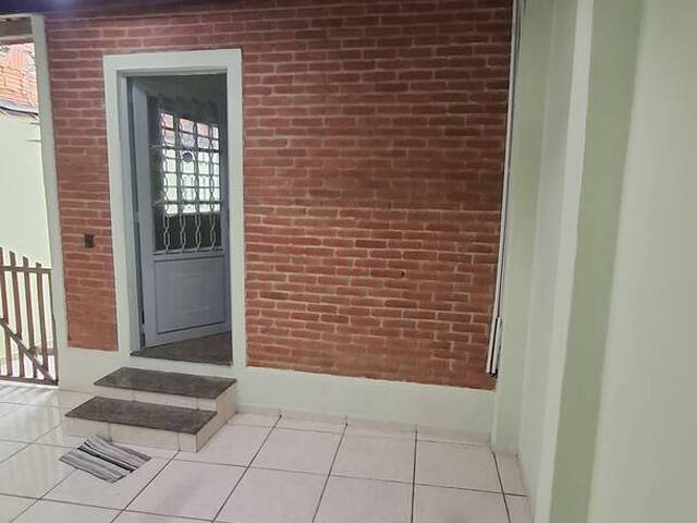 #2701 - Casa para Locação em Lorena - SP - 3