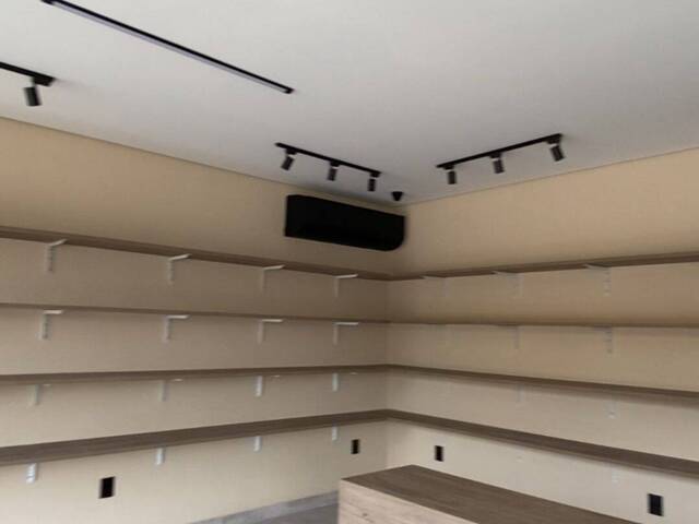 #2704 - Ponto Comercial para Locação em Lorena - SP - 2