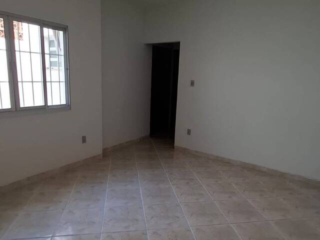 #2712 - Apartamento para Locação em Lorena - SP