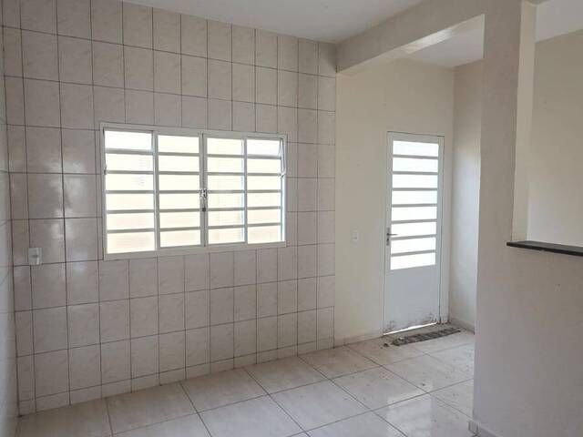 Casa para Venda em Lorena - 2