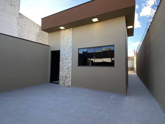 #2759 - Casa para Venda em Lorena - SP