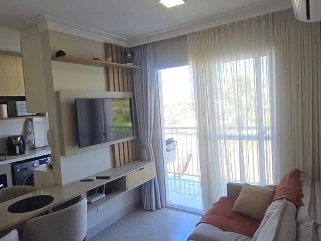 Apartamento para Venda em Guaratinguetá - 2