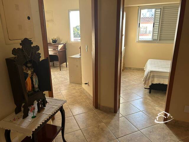 Apartamento para Venda em Guaratinguetá - 4
