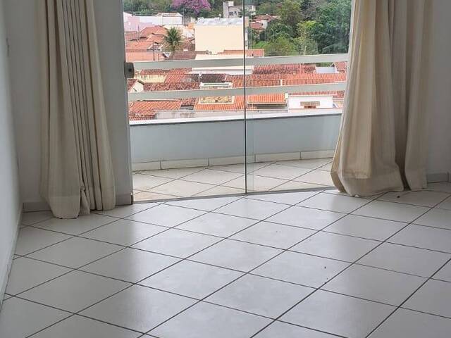 #2804 - Apartamento para Venda em Guaratinguetá - SP
