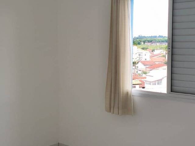 Apartamento para Venda em Guaratinguetá - 5